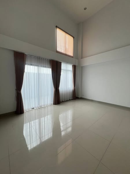 Premium Place พหลโยธิน-รามอินทรา