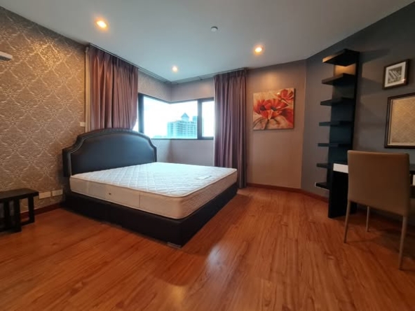bedroom of Sathorn Gardens