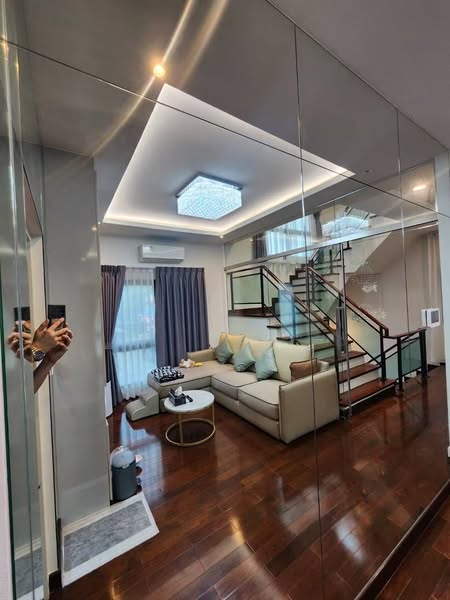 living room of The City Ekkamai-Ladprao