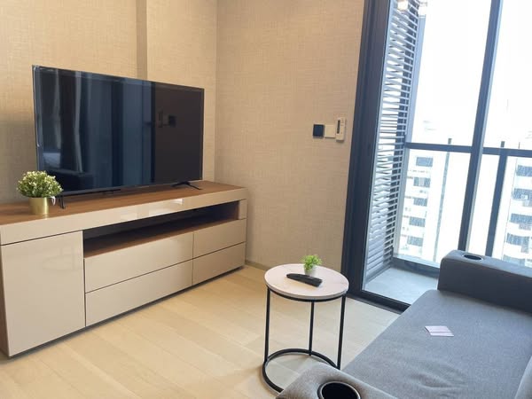 living room and room interior of THE EXTRO Phayathai-Rangnam