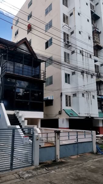fire escape of The Front HomeOffice