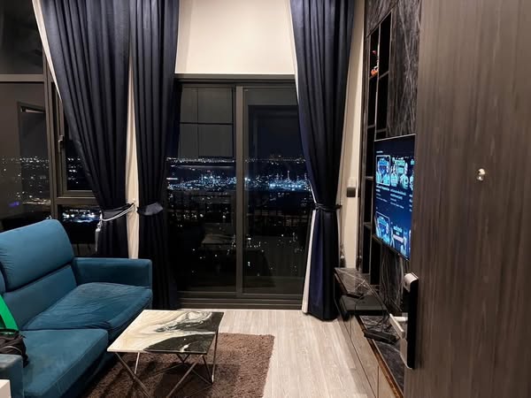 living room of THE LINE Sukhumvit 101