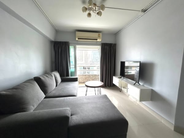 bedroom and living room of Thong Lo Tower