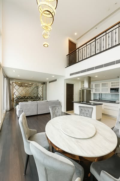 living room of Watermark Chao Phraya
