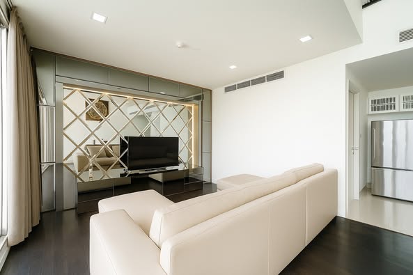 living room of Watermark Chao Phraya