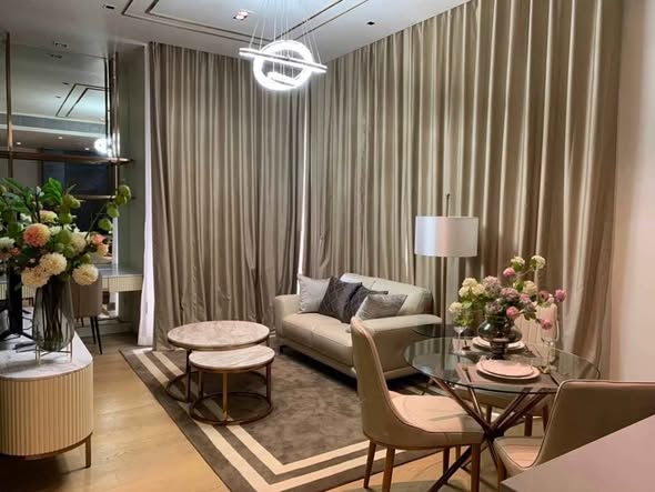 living room of 28 Chidlom