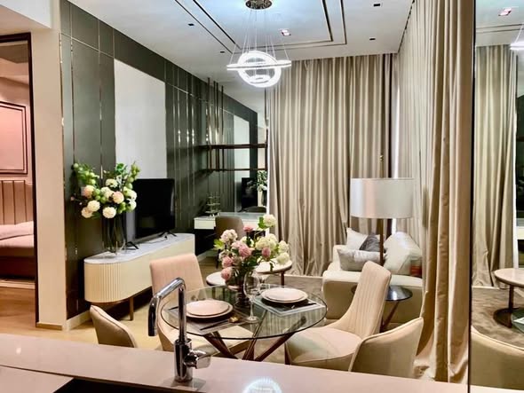 living room of 28 Chidlom