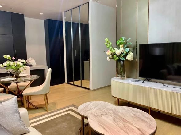 living room and room interior of 28 Chidlom