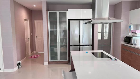 kitchen of Baan Phaholyothin Place