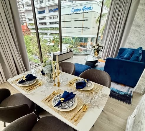 room interior of Fynn Asoke