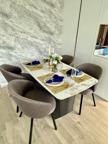 room interior of Fynn Asoke