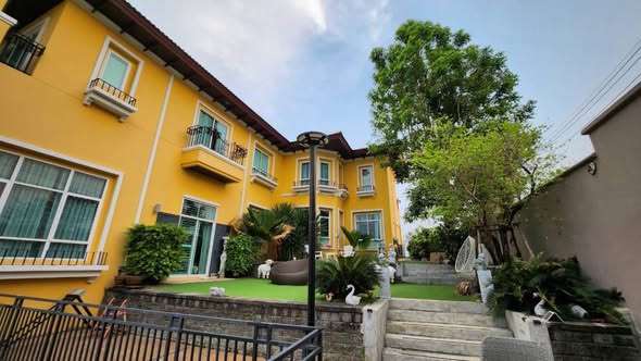 Grand Canal Don Mueang