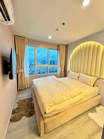 bedroom of Ideo Charan 70 – Riverview