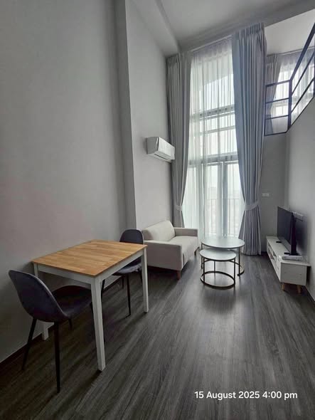 Ideo Ramkamhaeng Lamsali Station