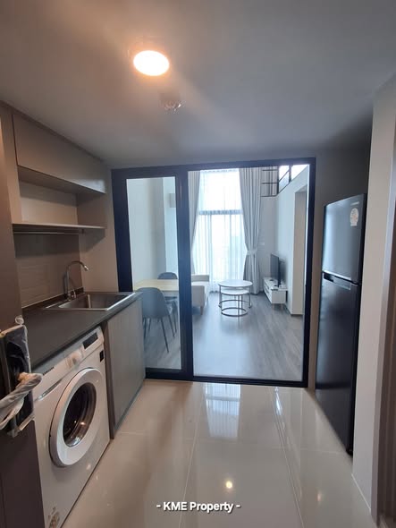 room interior of Ideo Ramkamhaeng Lamsali Station