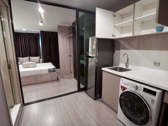 bedroom and room interior of Life Ladprao