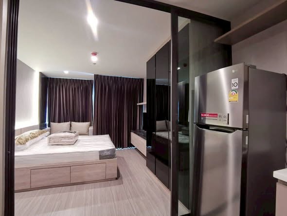 bedroom and room interior of Life Ladprao