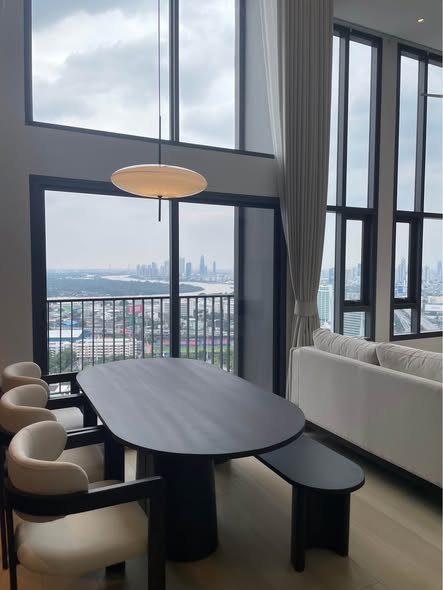 living room and room interior of Life Rama 4 – Asoke