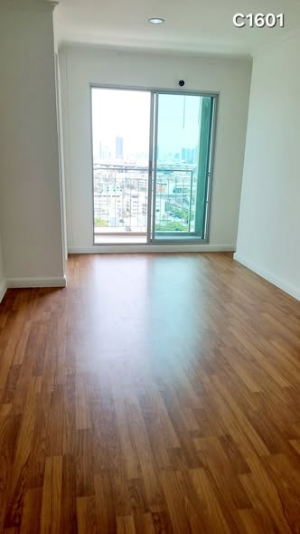 Lumpini Park Riverside Rama 3