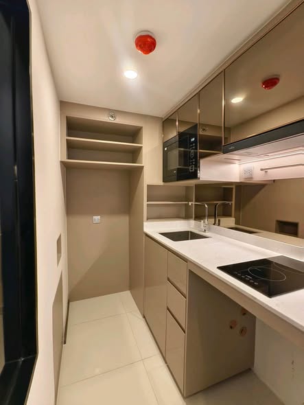 bathroom of Park Origin Ratchathewi