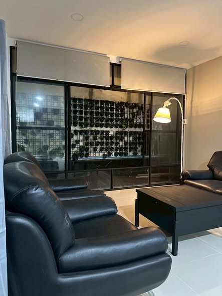 living room and room interior of ภัสสร บางนา-วงแหวน Passorn Bangna-Wongwaen