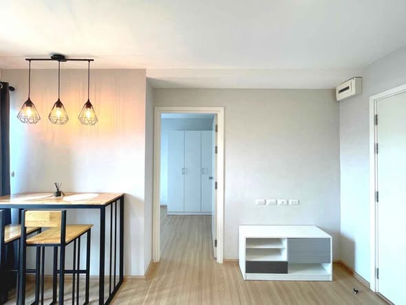 room interior of พลัมคอนโด มิกซ์ แจ้งวัฒนะ