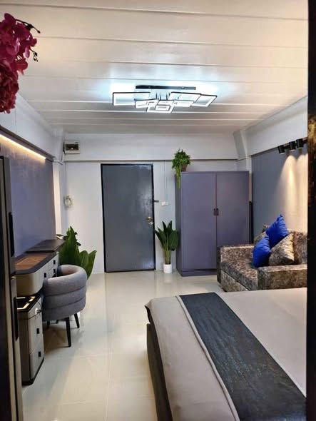 bedroom of Sarasinee Condominium