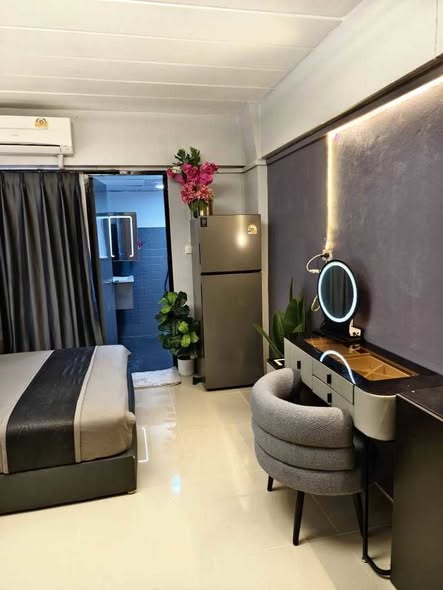 bedroom of Sarasinee Condominium