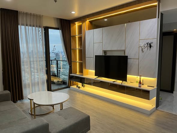bedroom and living room of StarView Rama 3