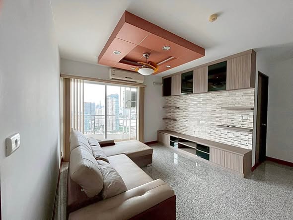 bedroom of Supalai River Resort