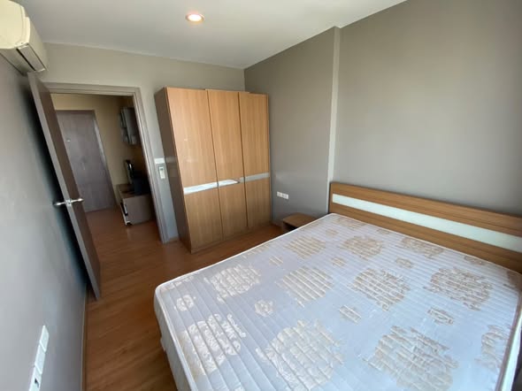 bedroom of THE BASE Sukhumvit 77