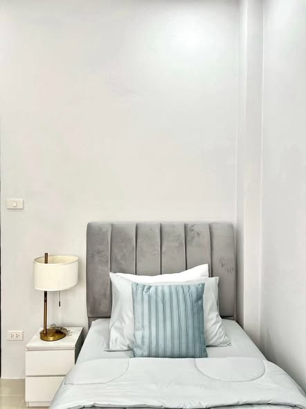 bedroom of The Corner House Bangkok