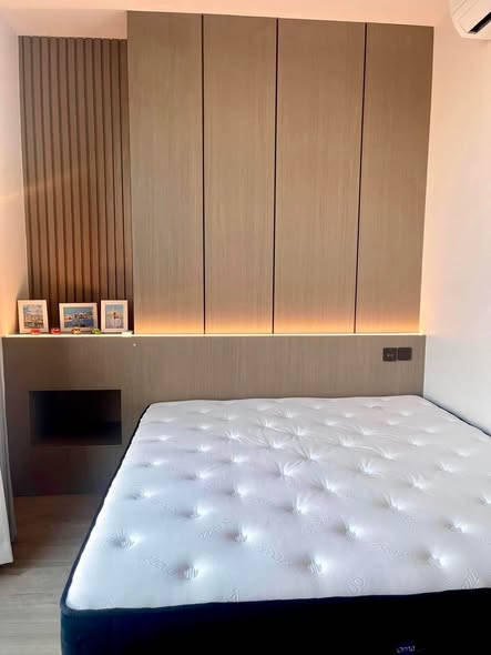 bedroom of The Crest Park Residences