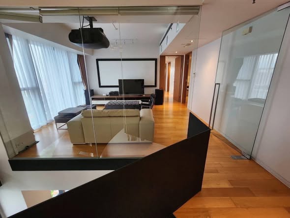 living room and room interior of The Met Condominium