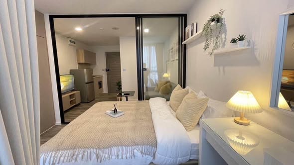 bedroom of Atmoz รัชดา-ห้วยขวาง คอนโด