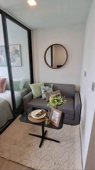 living room and bedroom of Atmoz รัชดา-ห้วยขวาง คอนโด