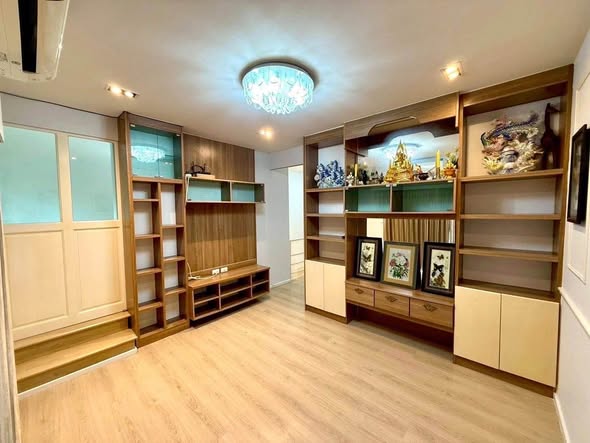 Baan Klang Muang Sukhumvit 77-On Nut 17