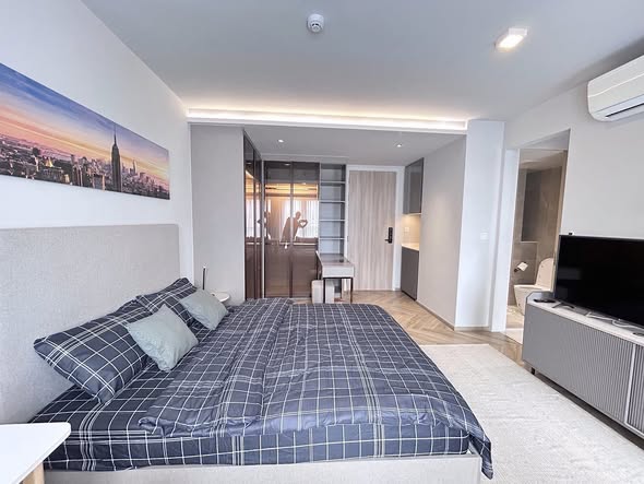 bedroom of CHAPTER THONGLOR 25