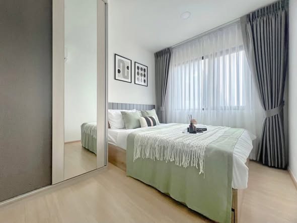 bedroom and room interior of Chewathai Hallmark Ladprao – Chokchai 4