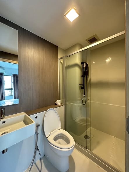 bathroom of Ease 2 Rama 2