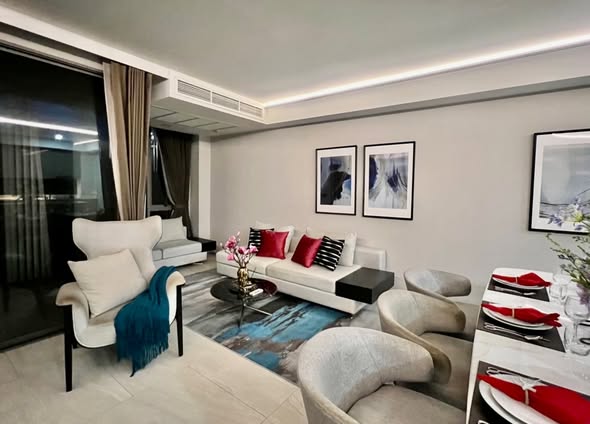 living room and bedroom of Fynn Sukhumvit 31