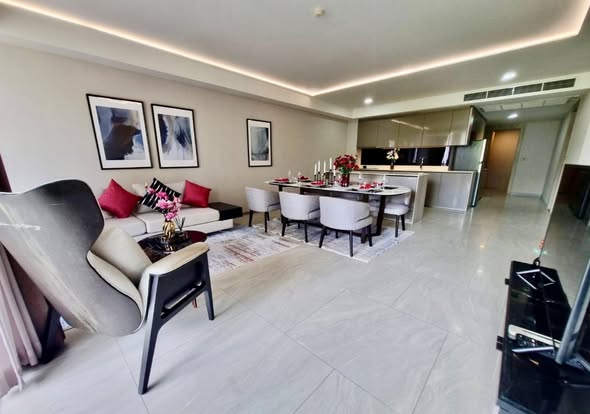 living room and room interior of Fynn Sukhumvit 31