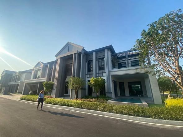 แกรนด์ บางกอก บูเลอวาร์ด ปิ่นเกล้า-กาญจนาฯ (Grand Bangkok Boulevard Pinklao – Kanchana)