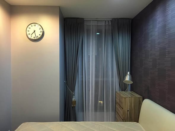 bedroom of Ideo Mobi Sukhumvit 81