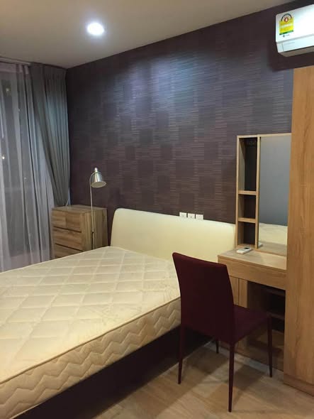 bedroom of Ideo Mobi Sukhumvit 81