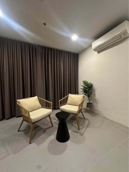 bathroom of Ideo Q Phaya Thai