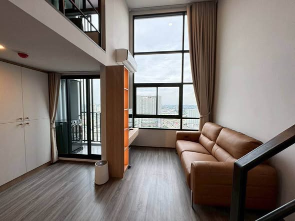 living room and room interior of Ideo Ramkamhaeng Lamsali Station