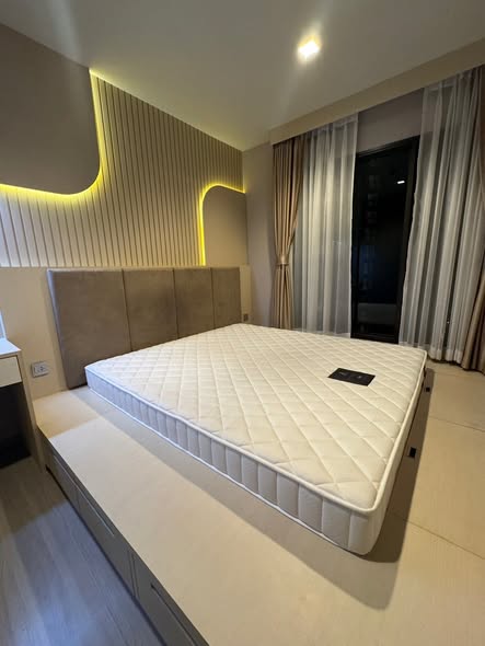 bedroom of Life Asoke – Rama 9
