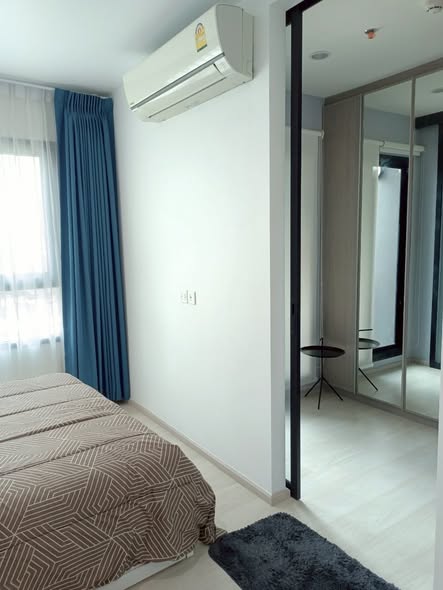 bedroom and room interior of Life Asoke