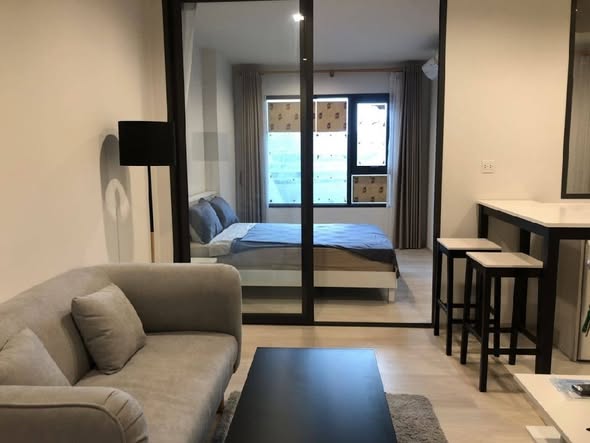 bedroom and room interior of Life One Wireless